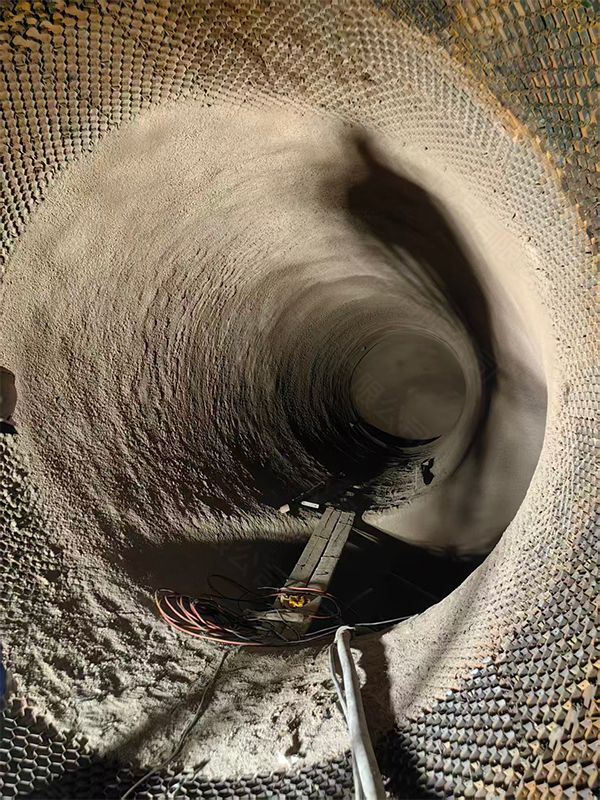 吉林建龙耐酸喷涂料防腐